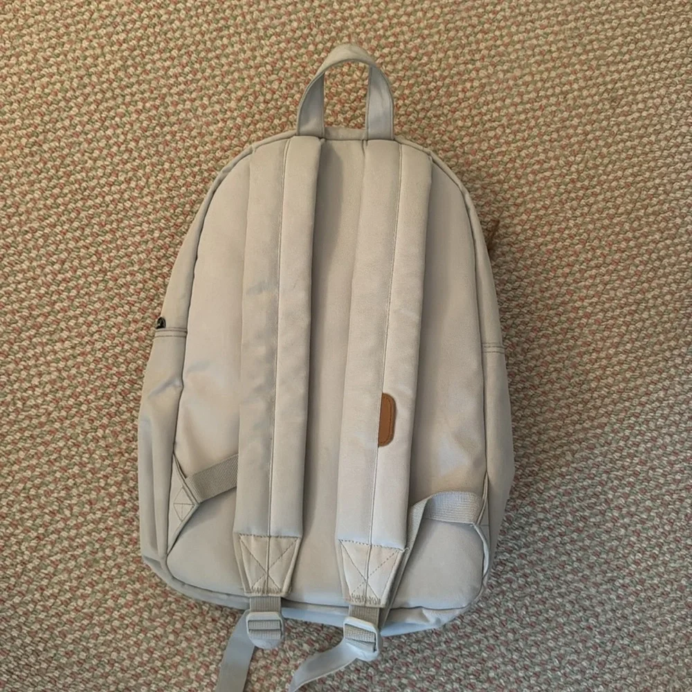 Herschel Supply Company gently used